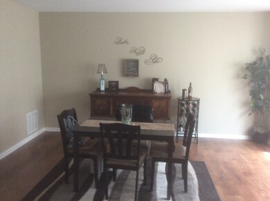 791 Trinity Ct unit 791, Carol Stream, IL 60188 - photo 2