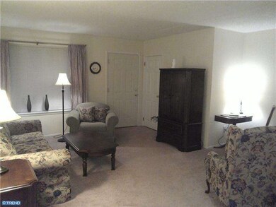 7203 Hilltop Dr unit 93, Brookhaven, PA 19015 - photo 2