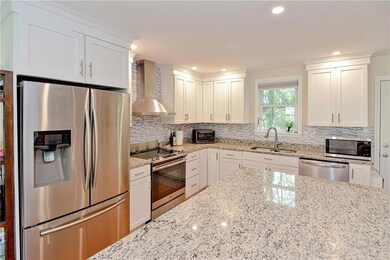 12 Valentine Dr, Barrington, RI 02806 - photo 5