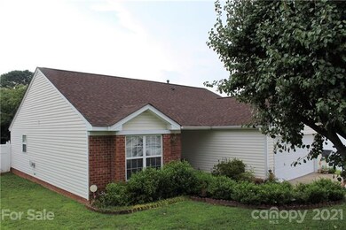 935 Faye St, Statesville, NC 28677 - photo 4