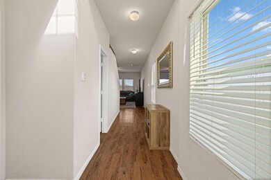 428 Major Lee Ln, Jarrell, TX 76537 - photo 5