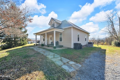 411 W Main Blvd, Church Hill, TN 37642 - photo 3