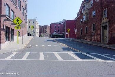 17 Chapel St unit 303, Albany, NY 12210 - photo 5