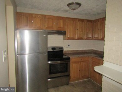 134 Daimler Dr unit 7, Capitol Heights, MD 20743 - photo 3