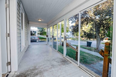 706 N Cory St, Findlay, OH 45840 - photo 4