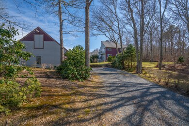 146 Cobble Stone Driveway view pic