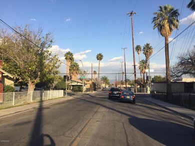 323 W 13th St, San Bernardino, CA 92405 - photo 4