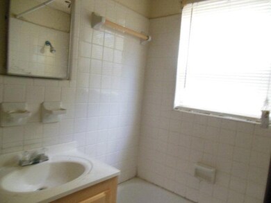 1010 E Evans Ave, Pharr, TX 78577 - photo 3