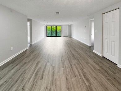 8th 9th St unit 511, Medford, MA 02155 - photo 5