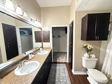 MODEL HOME PHOTOS