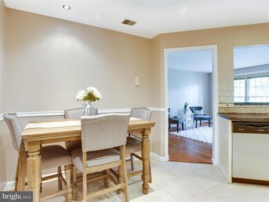 8303 Green Heron Way, Lorton, VA 22079 - photo 7