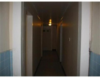 82 Grand St unit 1st-Front, Lowell, MA 01851 - photo 4