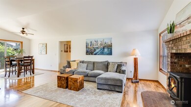 505 Corrin Ave SE, Orting, WA 98360 - photo 2