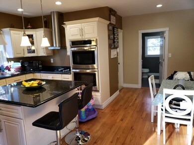 7 Marshall Ave, Natick, MA 01760 - photo 2