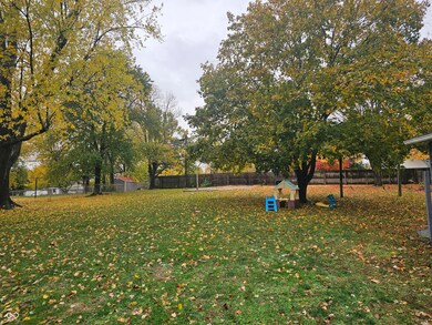 403 N Main St, Farmland, IN 47340 - photo 6