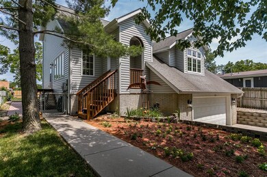 1721 12th St NW, Cedar Rapids, IA 52405 - photo 2