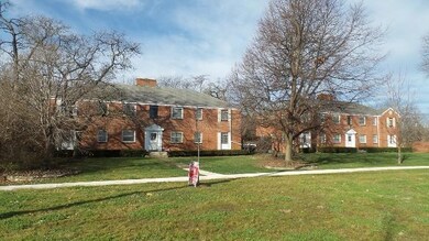 1997 N Star Rd unit C, Columbus, OH 43212 - photo 4