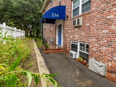 234 Low St unit 21, Newburyport, MA 01950 - photo 2