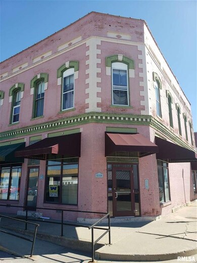 128 S Chicago St, Lincoln, IL 62656 - photo 4