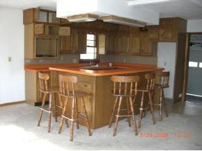 212 E Carr St, Milan, IN 47031 - photo 5