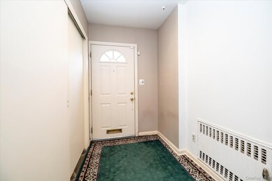 10 Cornell Place, East Rockaway, NY 11518 - photo 4