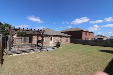 8416 River Bluffs Dr, Arlington, TX 76002 - photo 3