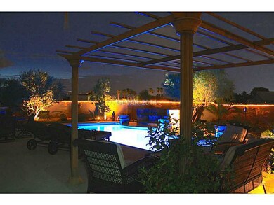 Swimming Pool/Hot Tub/Sauna.