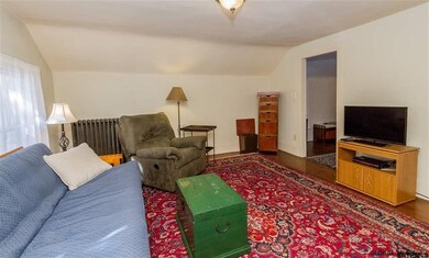 79 Lake Ave unit 3, Saratoga Springs, NY 12866 - photo 3