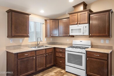 15606 S Gilbert Rd unit 3, Chandler, AZ 85225 - photo 7