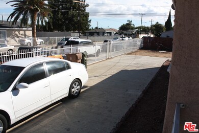 1502 W 153rd St, Compton, CA 90220 - photo 2