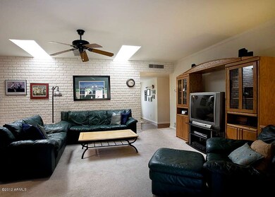 5328 E Pinchot Ave, Phoenix, AZ 85018 - photo 5