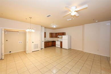 820 Laredo St, Laredo, TX 78040 - photo 5