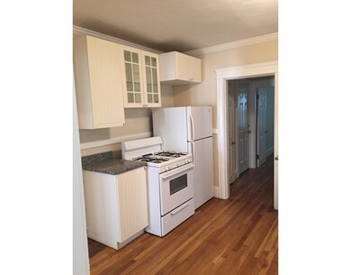 193 Florence St unit 1R, Roslindale, MA 02131 - photo 3