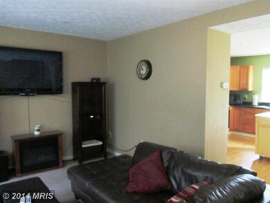 8705 Thornbrook Dr, Odenton, MD 21113 - photo 5