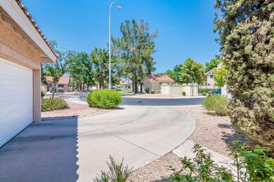 3921 W Golden Keys Way