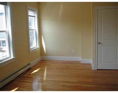 536 E 3rd St unit 2, Boston, MA 02127 - photo 6