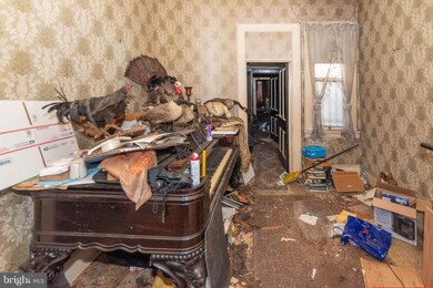 402 N Patterson Park Ave, Baltimore, MD 21231 - photo 4