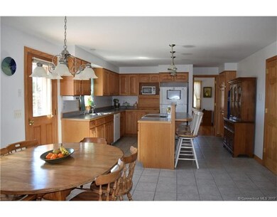 547 Five Mile River Rd, Putnam, CT 06260 - photo 6