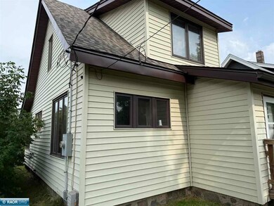 209 6th St NW, Chisholm, MN 55719 - photo 6