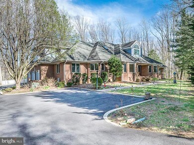 901 Trumpington Ln, Arnold, MD 21012 - photo 2