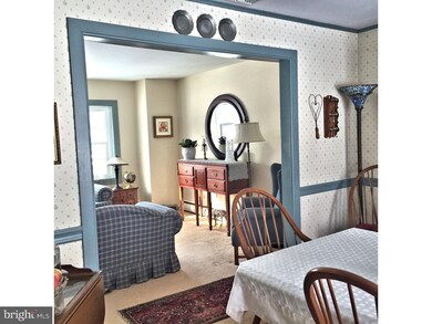 105 Lori Cir, Exton, PA 19341 - photo 4