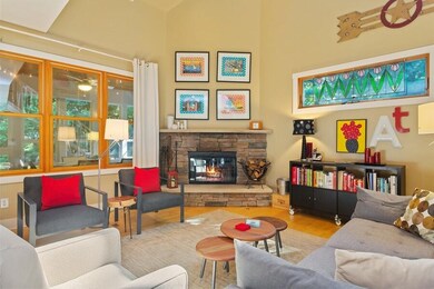 06_18762OldfieldLn_1_LivingRoom_LowRes
