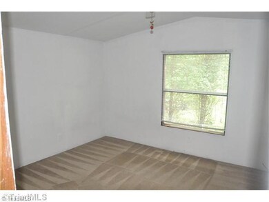 2nd Bedroom.