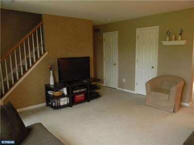 105 Runnymede Ct, Harleysville, PA 19438 - photo 5