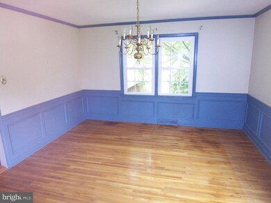 198 Pine Valley Rd, Doylestown, PA 18901 - photo 3