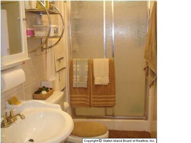 65 Irving Place, Staten Island, NY 10304 - photo 2