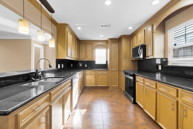 4838 Delano St unit A, Houston, TX 77004 - photo 6