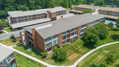 3500 Forest Edge Dr unit 3C, Silver Spring, MD 20906 - photo 4