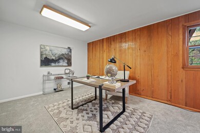 12516 Davan Dr, Silver Spring, MD 20904 - photo 4