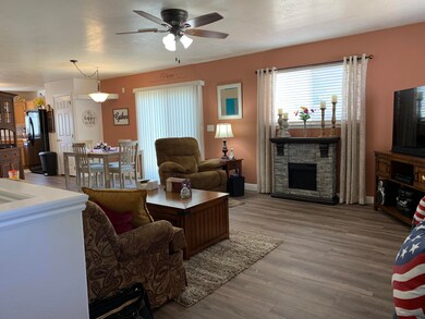 138 N 750 W, Parowan, UT 84761 - photo 3